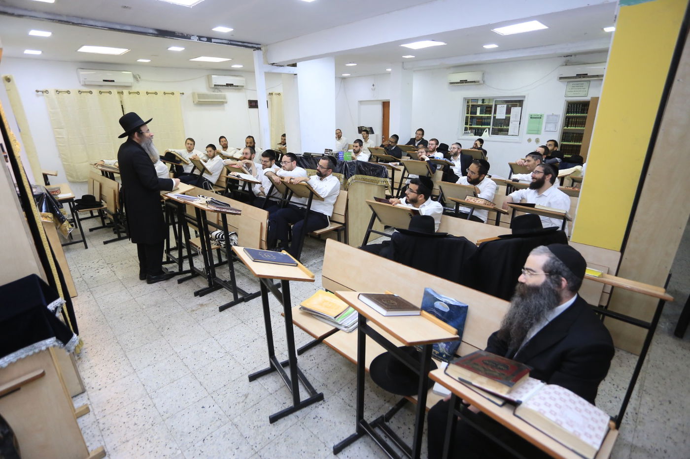 מאות אברכי רשת הכוללים 'רינה של תורה' פתחו את זמן חורף