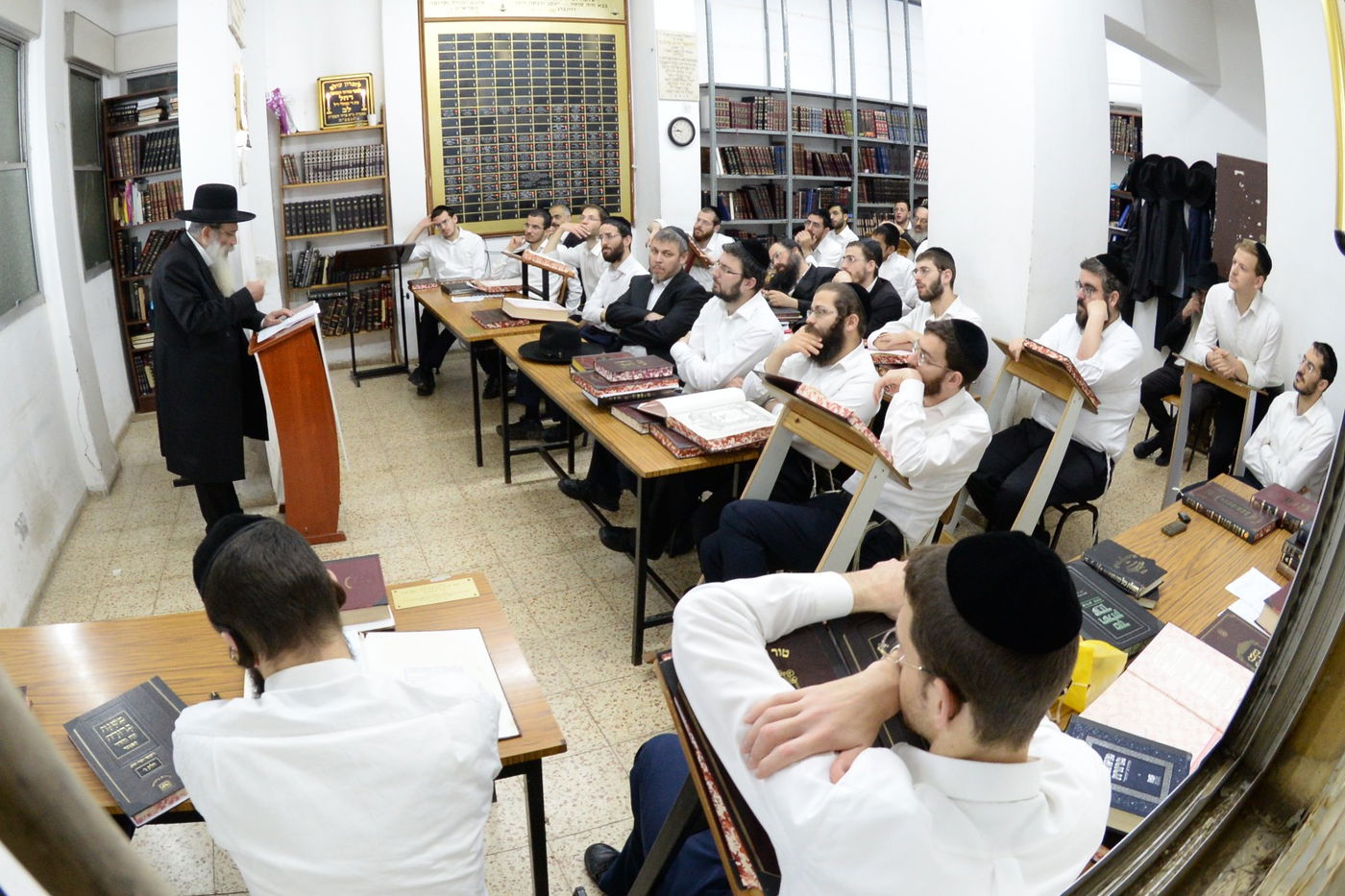 מאות אברכי רשת הכוללים 'רינה של תורה' פתחו את זמן חורף