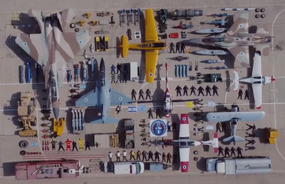 כך הפך יום ניקיונות בבסיס הצבאי ל'אתגר הטטריס'