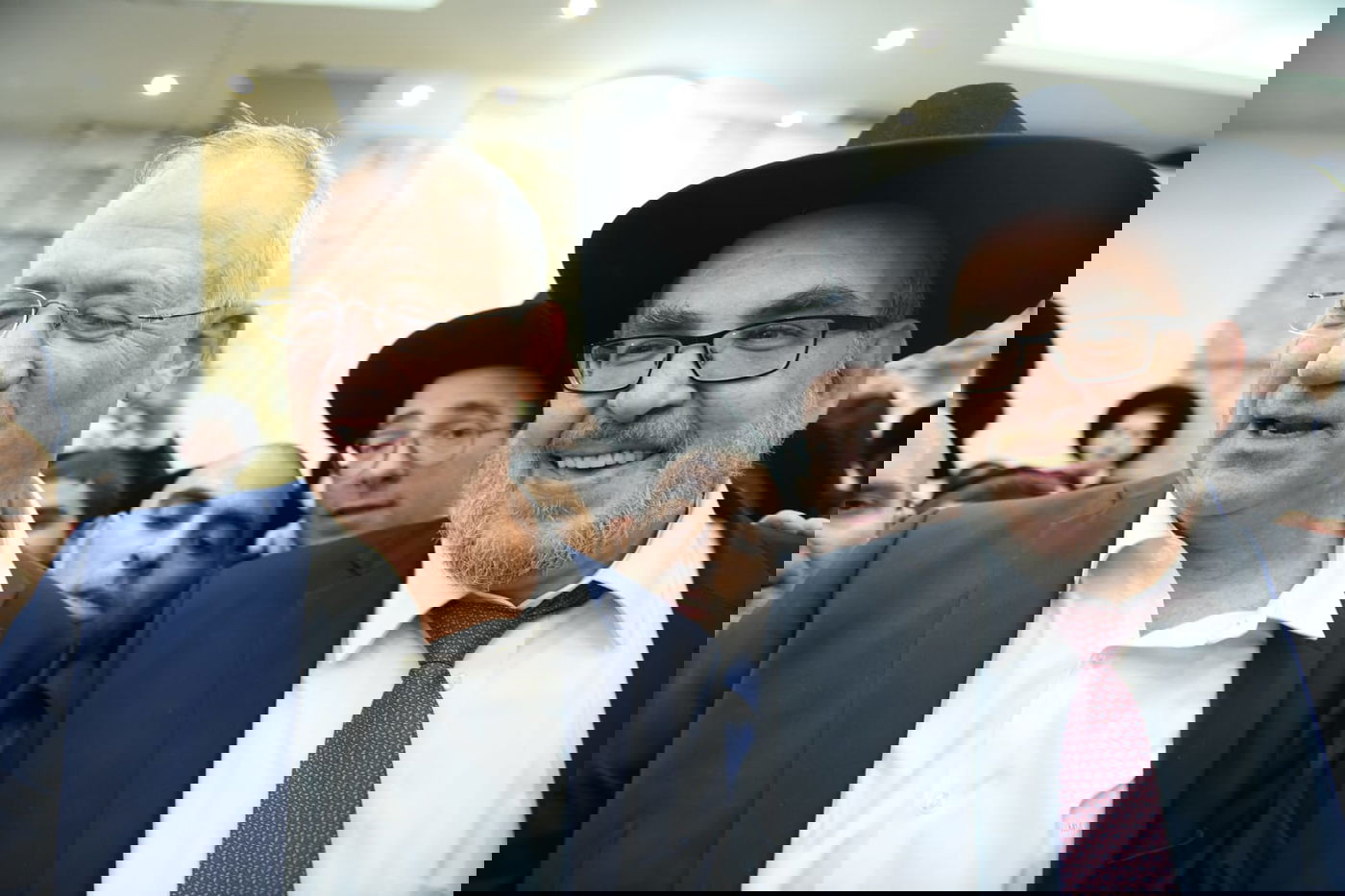 כל המי ומי בחתונת בנו של ח"כ יעקב אשר. צפו