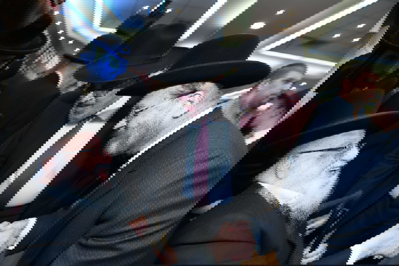 כל המי ומי בחתונת בנו של ח"כ יעקב אשר. צפו