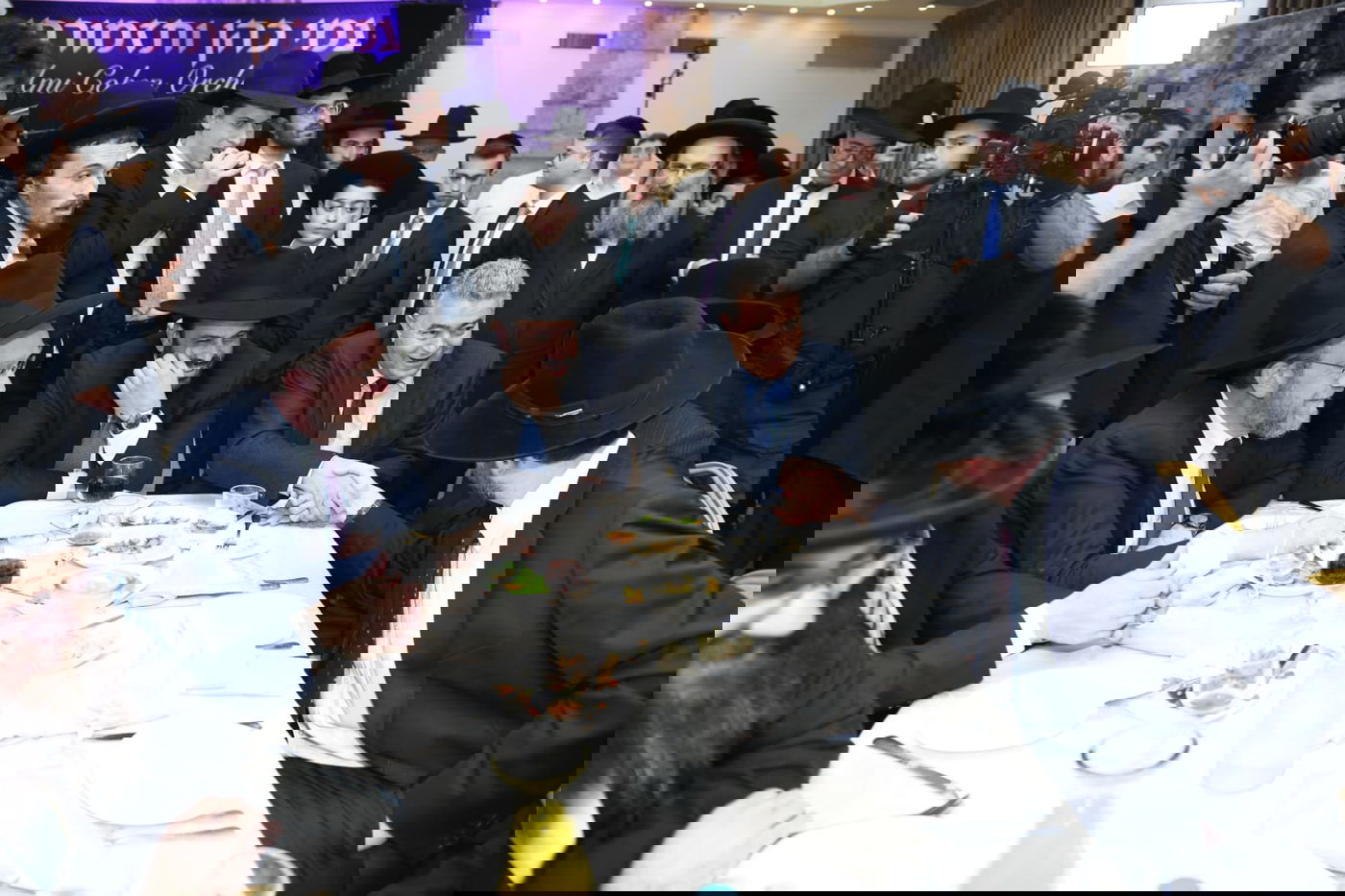 כל המי ומי בחתונת בנו של ח"כ יעקב אשר. צפו