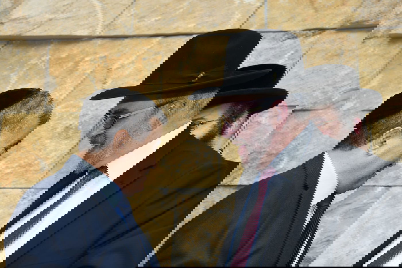 כל המי ומי בחתונת בנו של ח"כ יעקב אשר. צפו