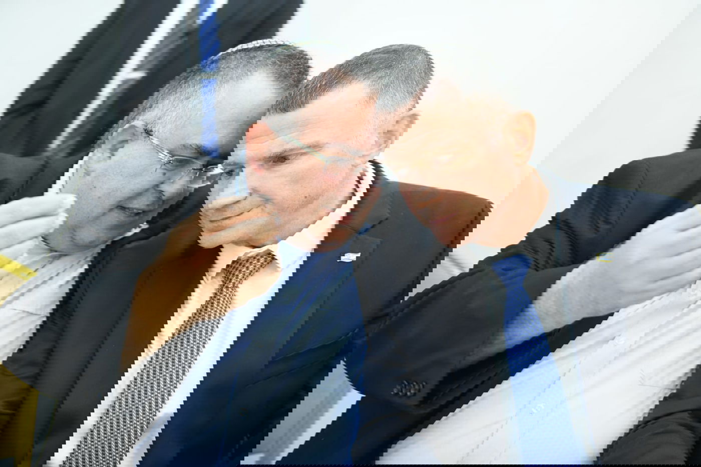 כל המי ומי בחתונת בנו של ח"כ יעקב אשר. צפו