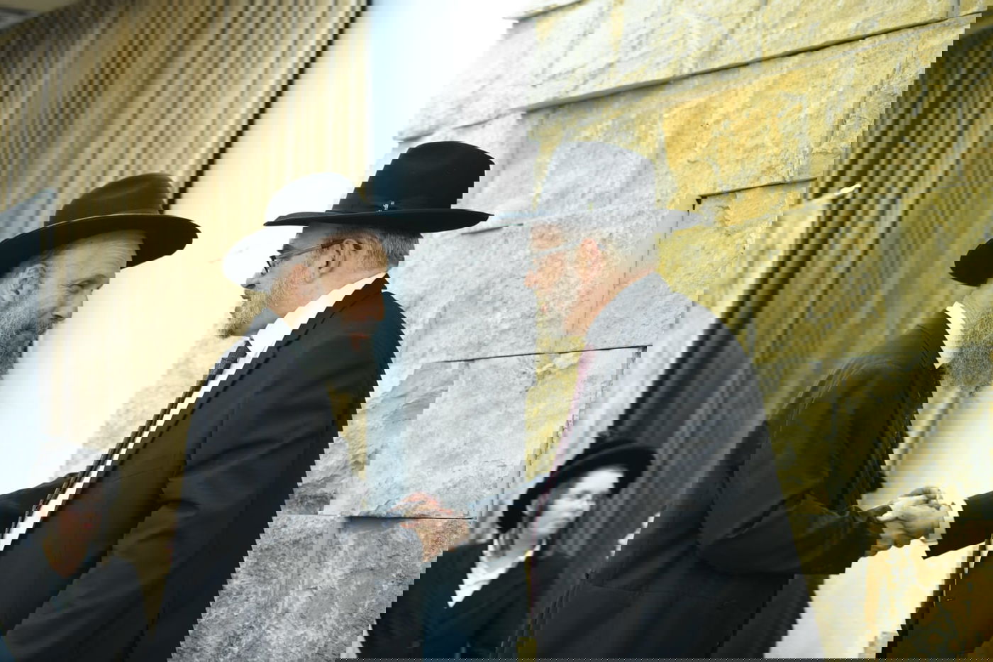 כל המי ומי בחתונת בנו של ח"כ יעקב אשר. צפו