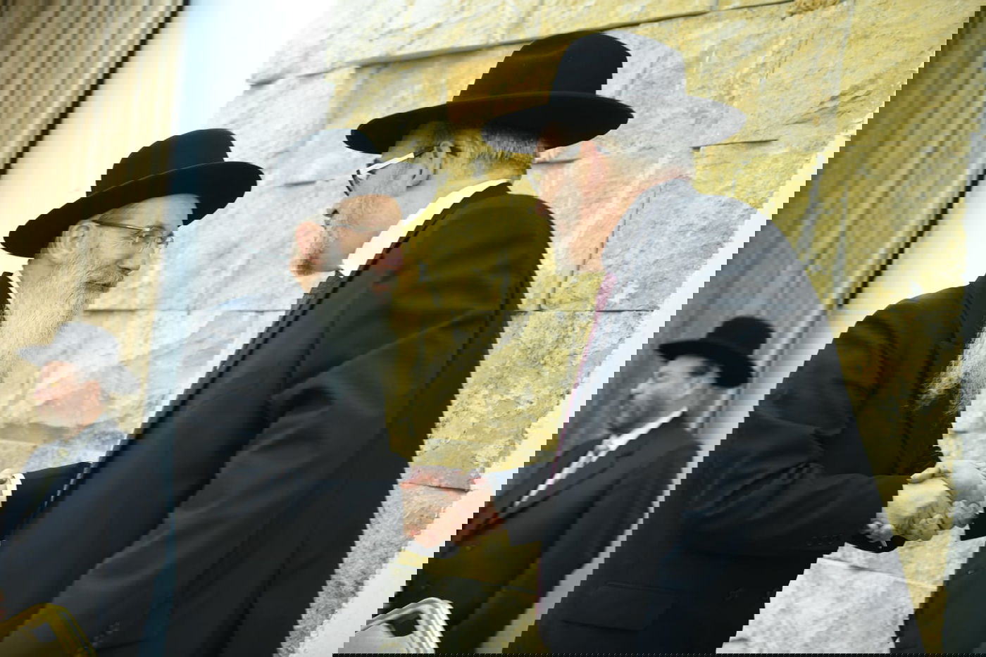 כל המי ומי בחתונת בנו של ח"כ יעקב אשר. צפו