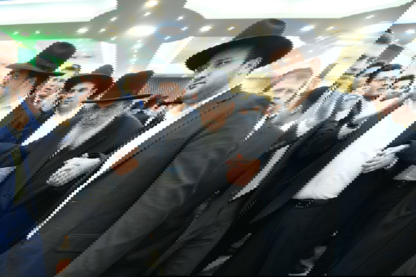 כל המי ומי בחתונת בנו של ח"כ יעקב אשר. צפו