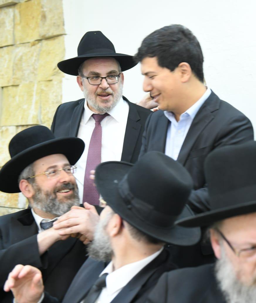 כל המי ומי בחתונת בנו של ח"כ יעקב אשר. צפו