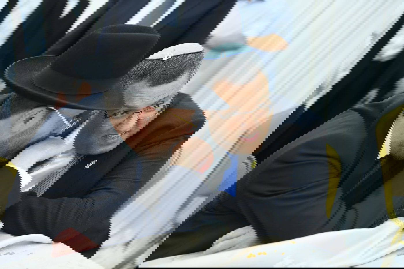 כל המי ומי בחתונת בנו של ח"כ יעקב אשר. צפו