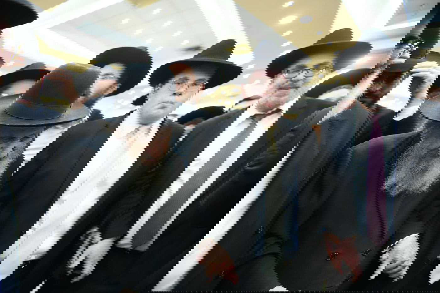 כל המי ומי בחתונת בנו של ח"כ יעקב אשר. צפו