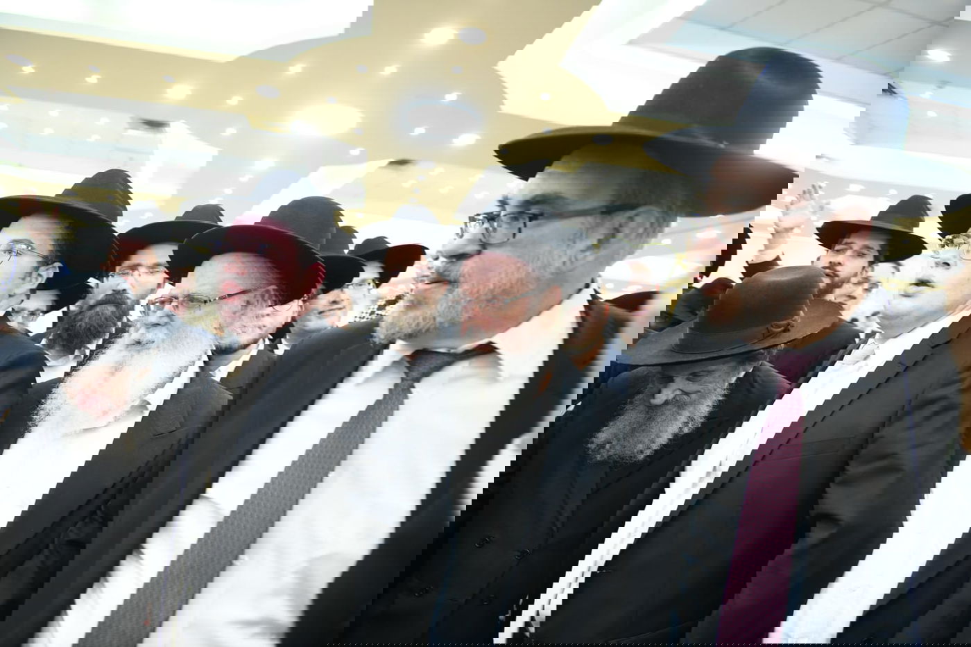 כל המי ומי בחתונת בנו של ח"כ יעקב אשר. צפו