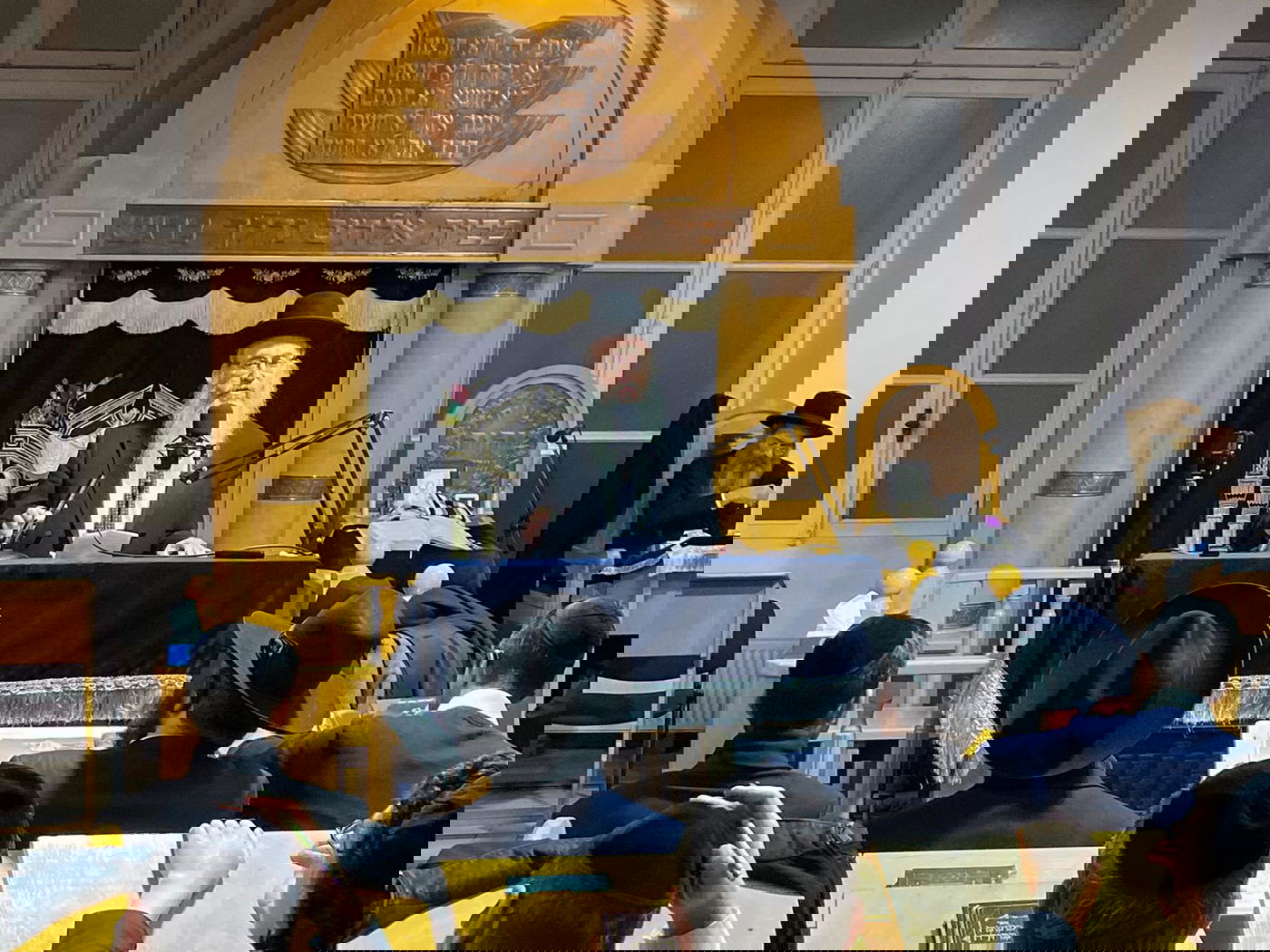 יהודי צרפת בעצרת מספד לגר"נ קרליץ