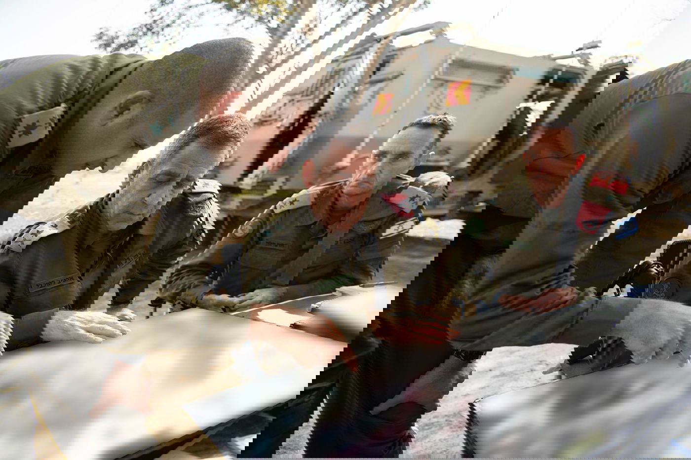 מטחי רקטות לעבר הדרום; הרוגים בתקיפות צה"ל - בעזה