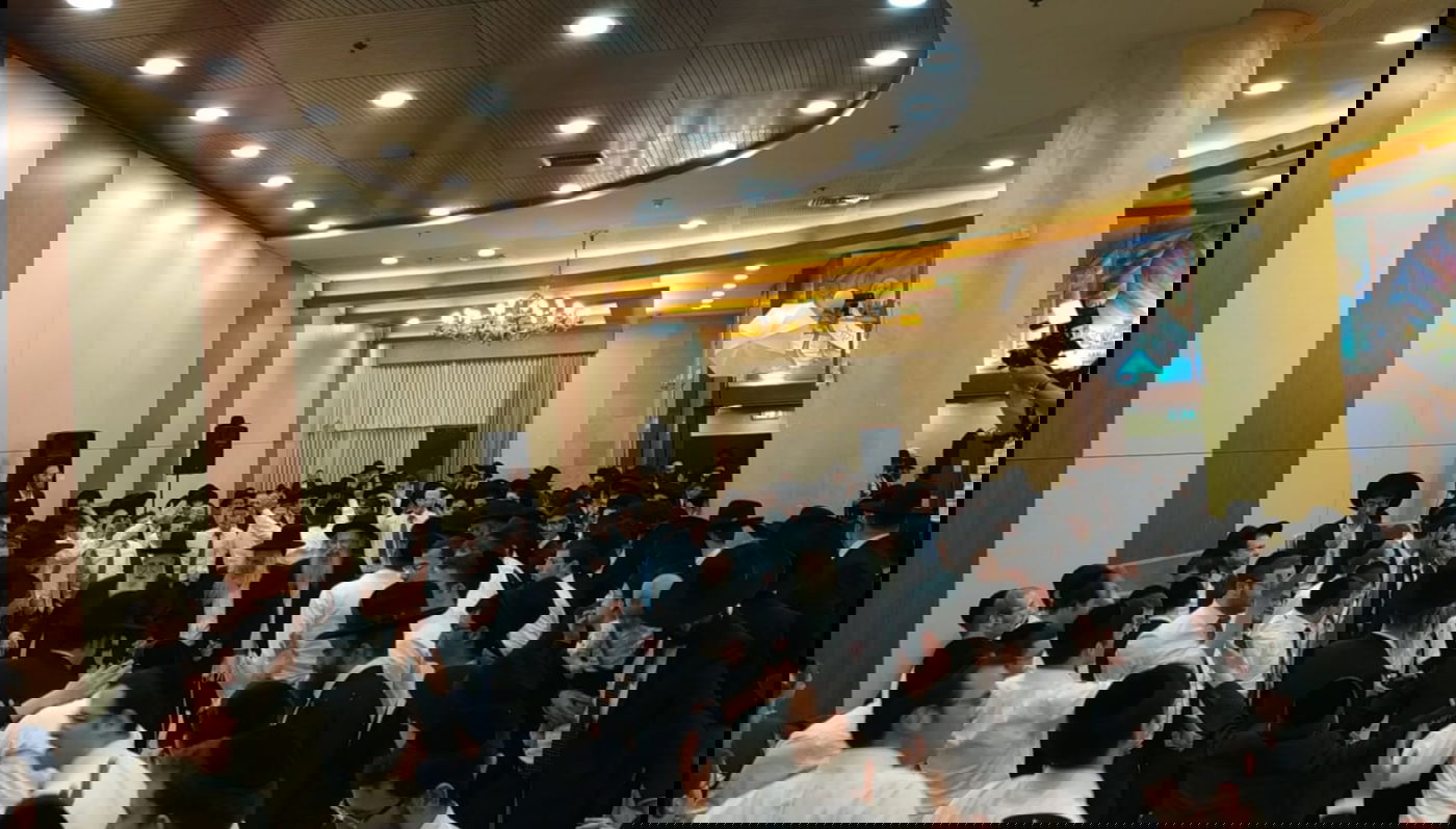 חברי 'המועצות' בחתונת נכד הגר"א דויטש