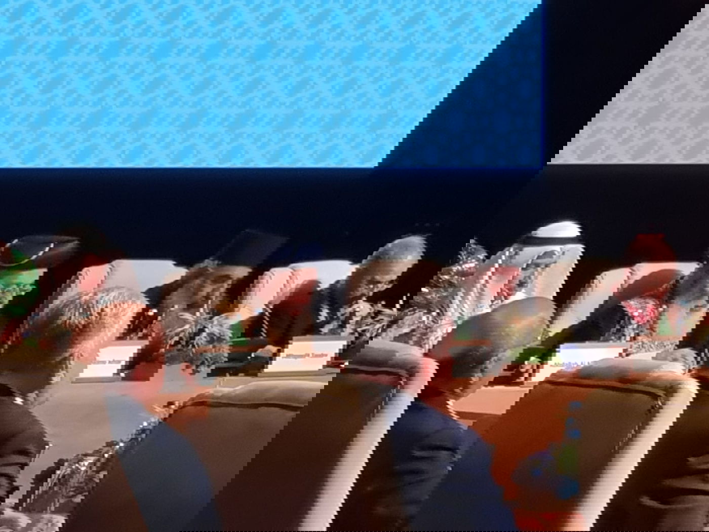 הראשל"צ הגר"ש עמאר נאם בפני ראשי דתות באזרביג'אן