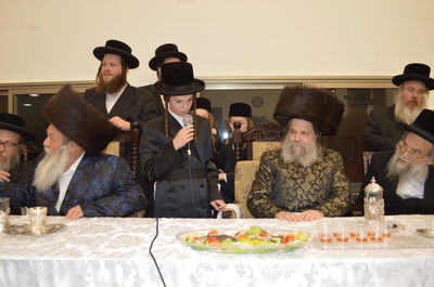 האדמו"ר מנדבורנה-ביתר ערך בר מצווה לבנו