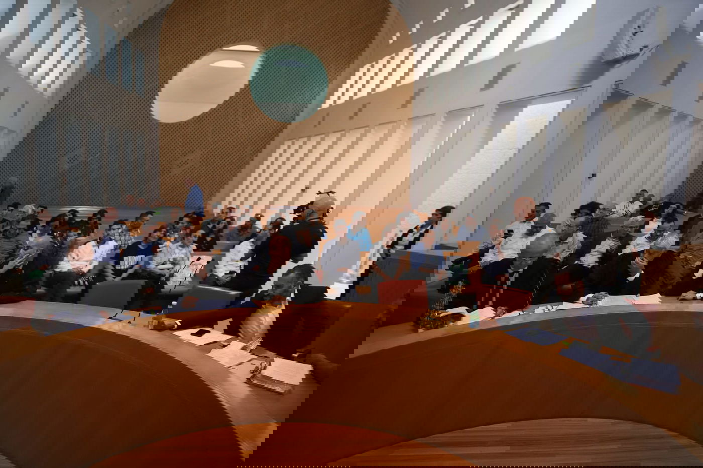 בג"ץ רון קובי: השופטים הוציאו צו מניעה לאריה דרעי