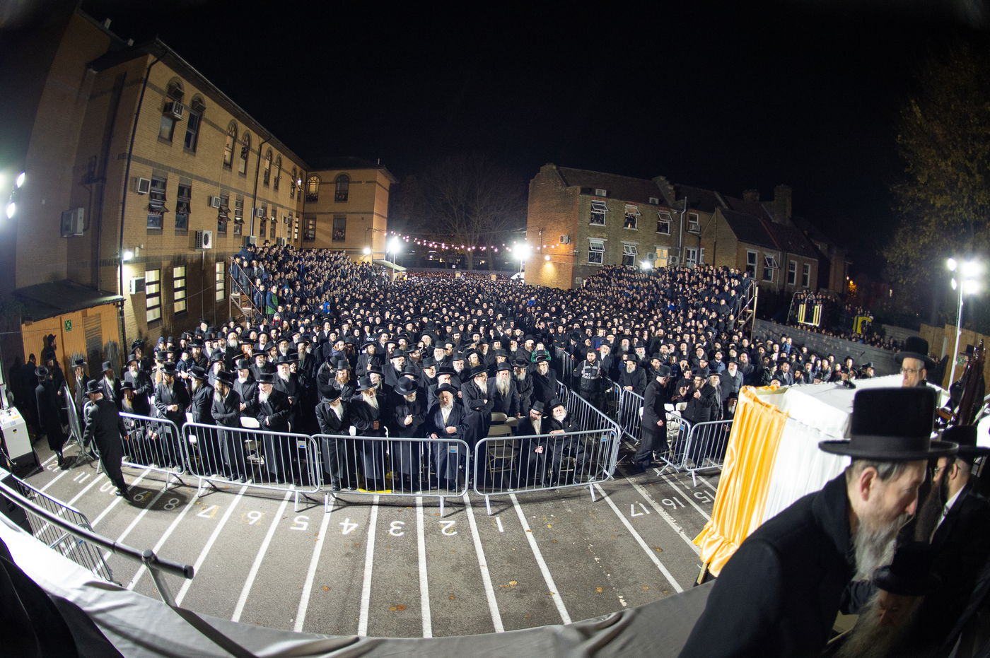 תיעוד: האדמו"ר מסאטמר בביקור בלונדון