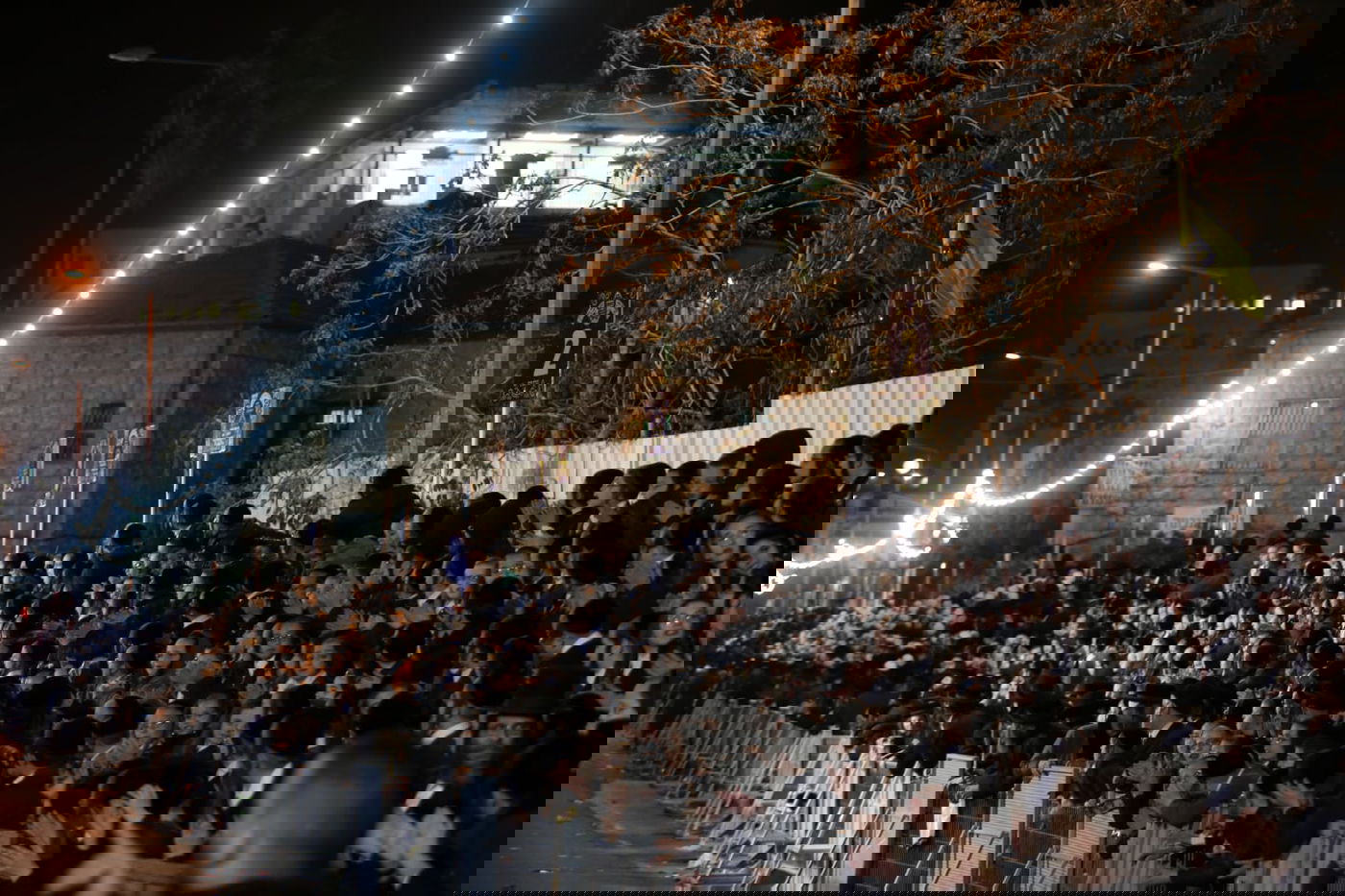 צפו: רבבות בקבלת פנים לאדמו"ר מסאטמר