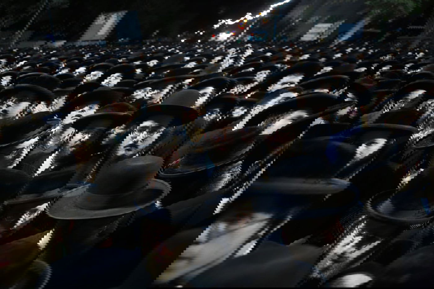 צפו: רבבות בקבלת פנים לאדמו"ר מסאטמר