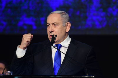 נתניהו לגנץ וליברמן: נקים ממשלה ונספח את בקעת הירדן