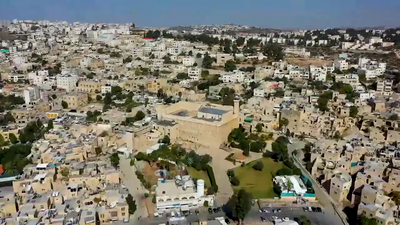 גואלים את עיר האבות