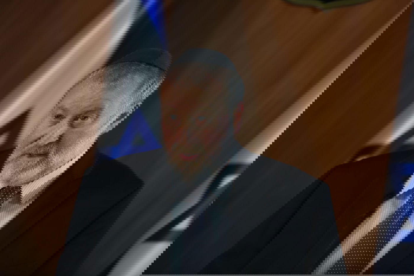 היועמ"ש מנדלבליט נימק: מדוע אאשים את נתניהו בשוחד