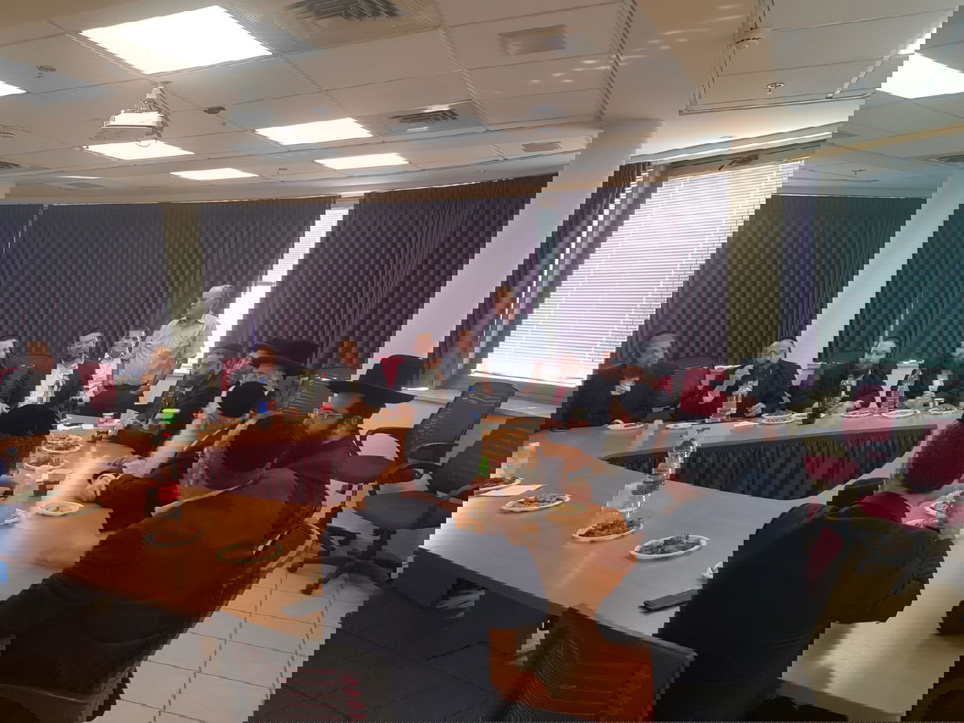 סיום הש"ס: נציגי 'דגל' ו'אגודה' סיירו בהאנגר