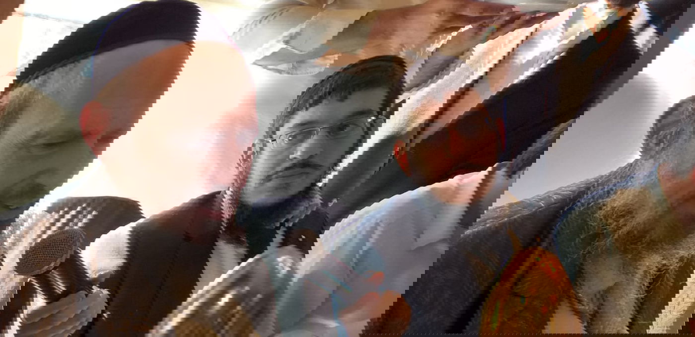 חבר ה'מועצת' בברית לנינו; נכדו של המקובל