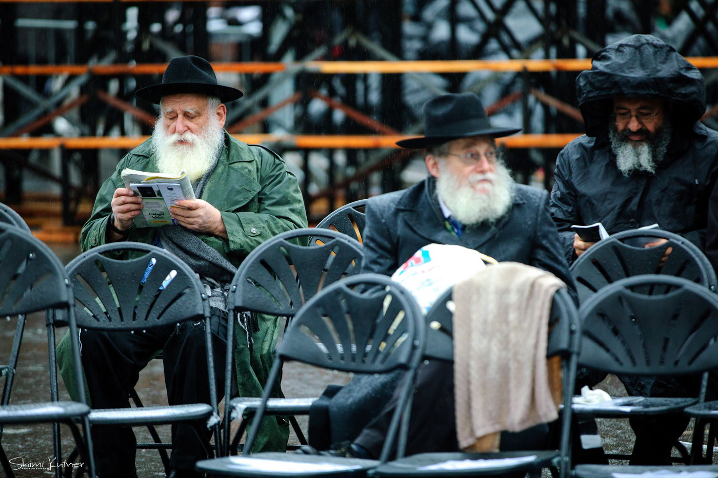 סיקור מיוחד ל'כיכר': שלוחי חב"ד נערכים לתמונה המסורתית