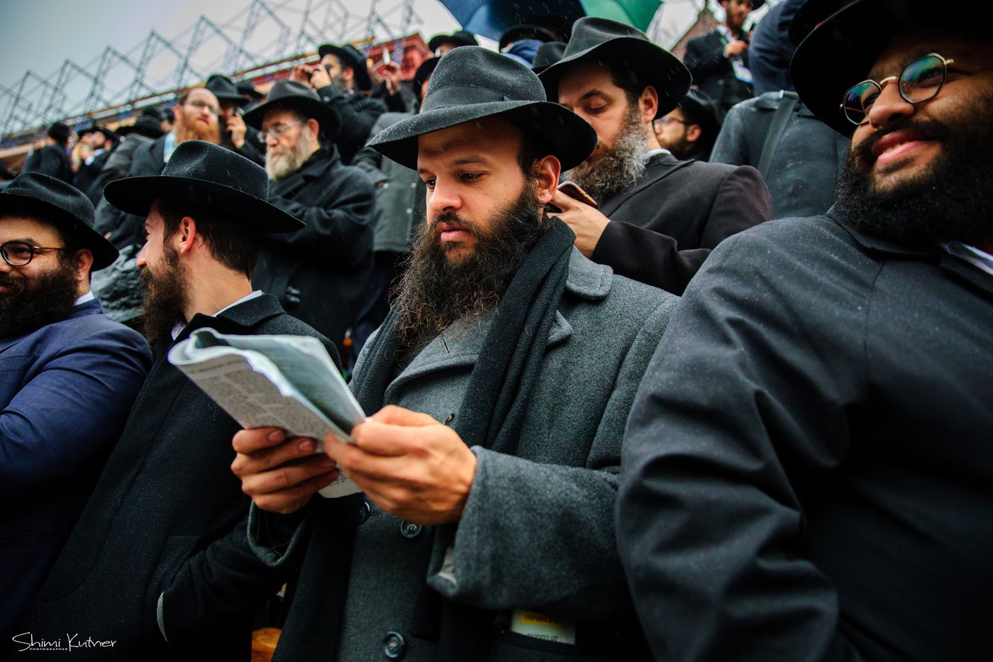 סיקור מיוחד ל'כיכר': שלוחי חב"ד נערכים לתמונה המסורתית