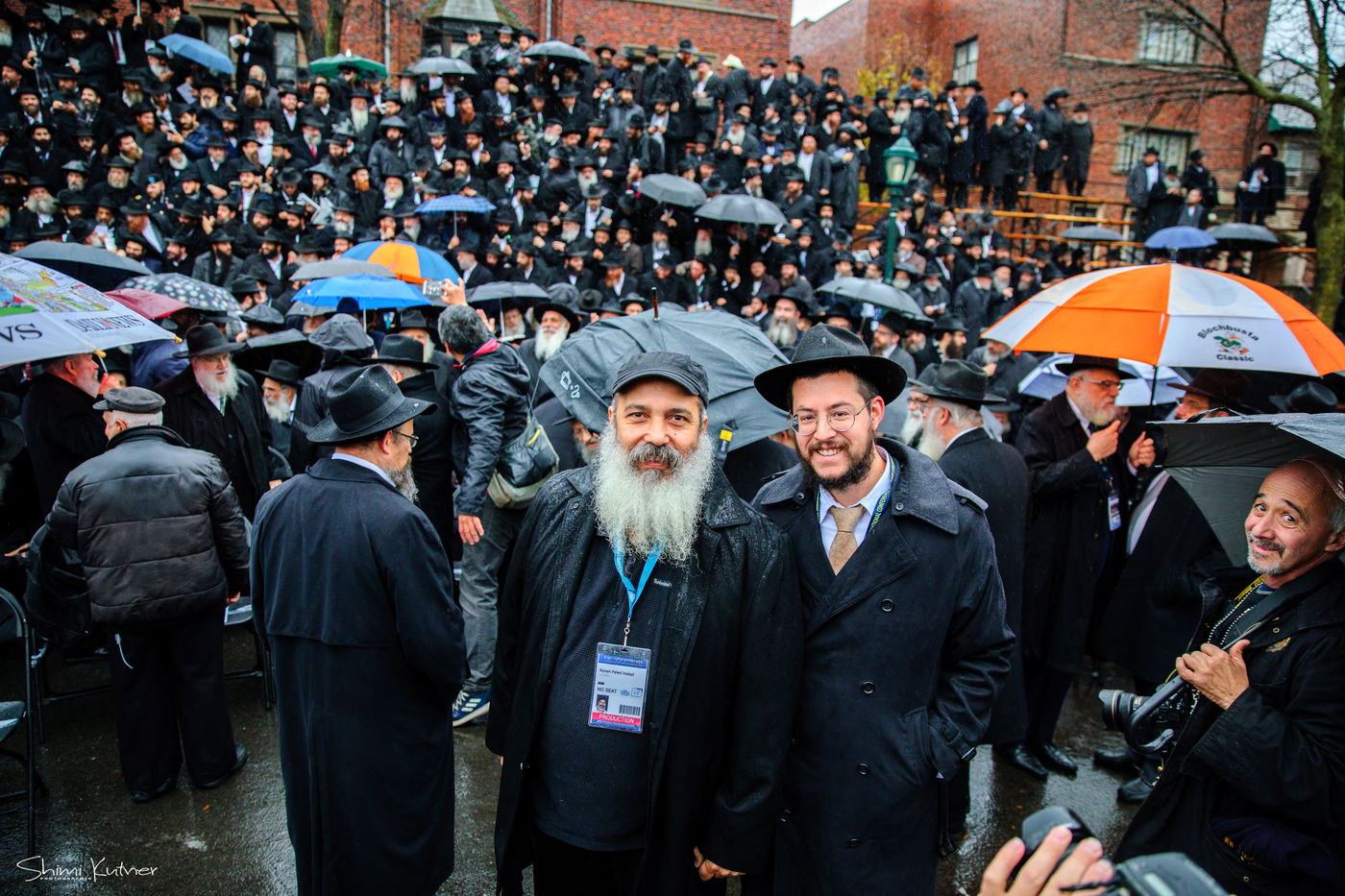 סיקור מיוחד ל'כיכר': שלוחי חב"ד נערכים לתמונה המסורתית