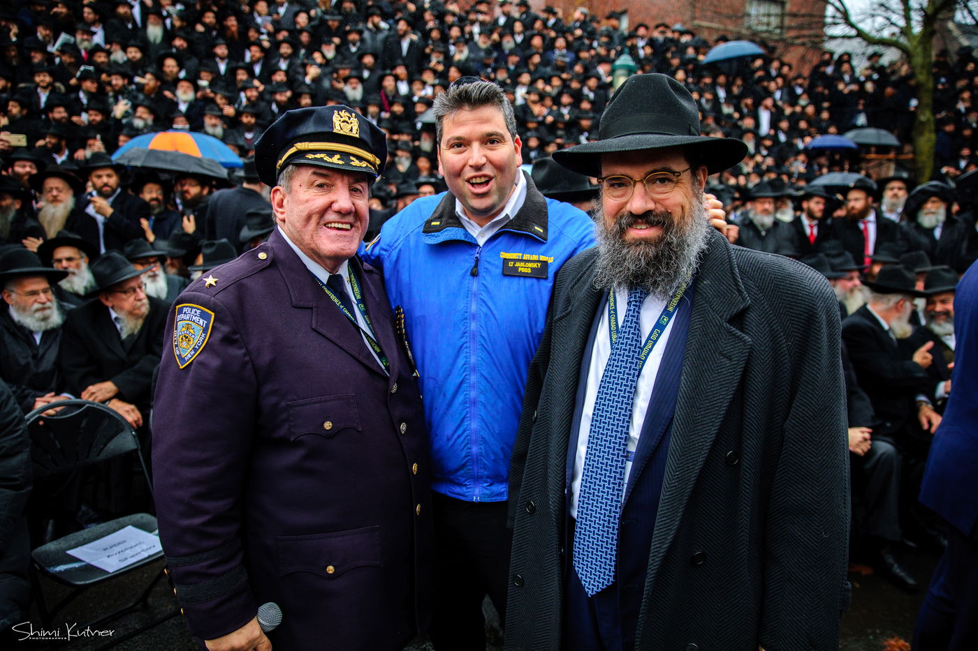 סיקור מיוחד ל'כיכר': שלוחי חב"ד נערכים לתמונה המסורתית