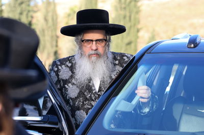 האדמו"ר מסאטמר כבש את מירון וצפת. צפו