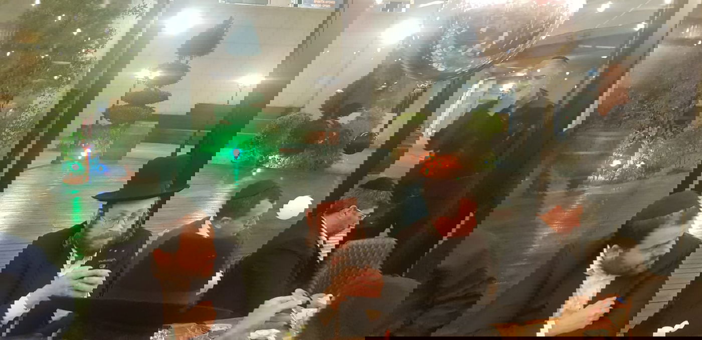 כך חגגו יום הולדת ליוסף חיים כלף - "איש הצללים" של אריה דרעי • צפו