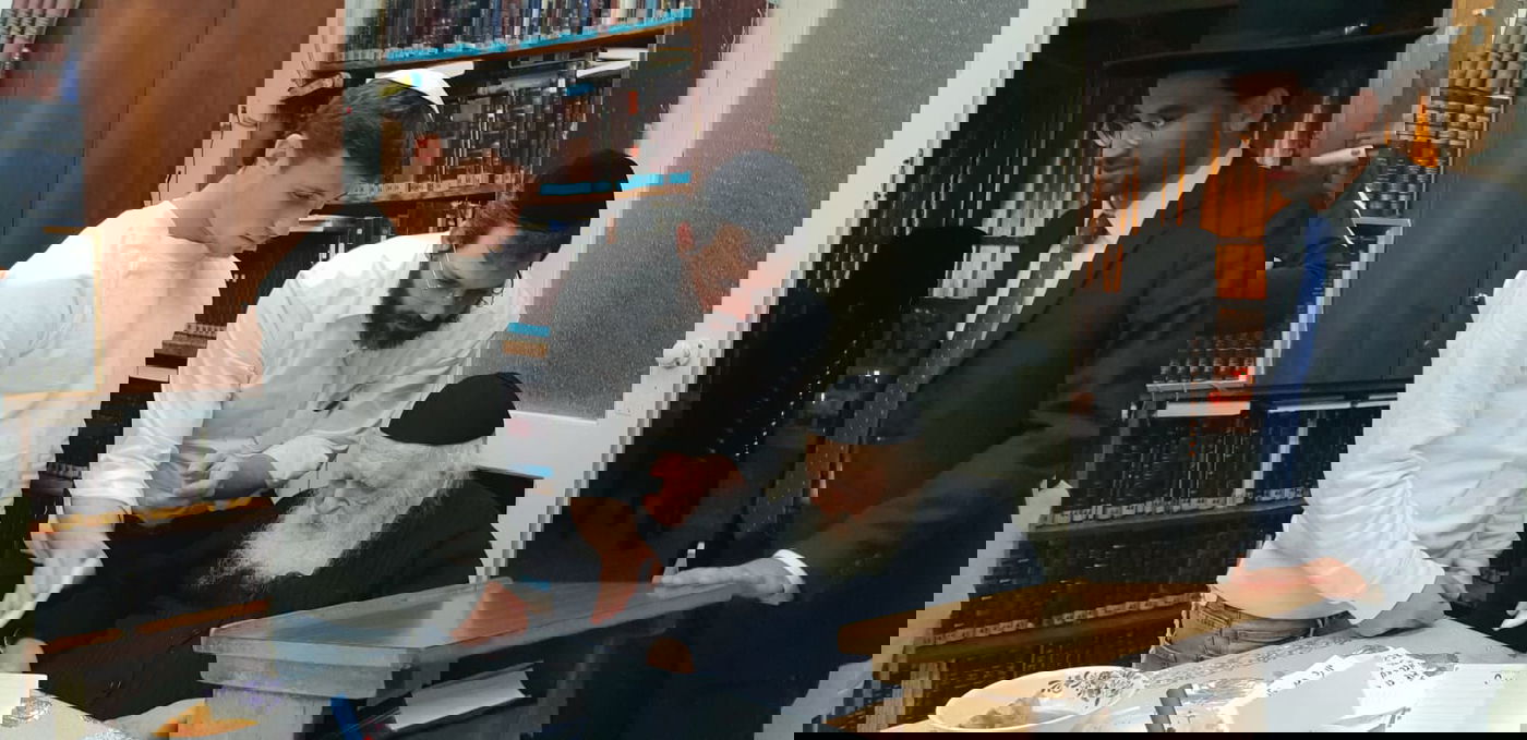 הכדרוגלנים המתקרבים התברכו אצל הגר"ח