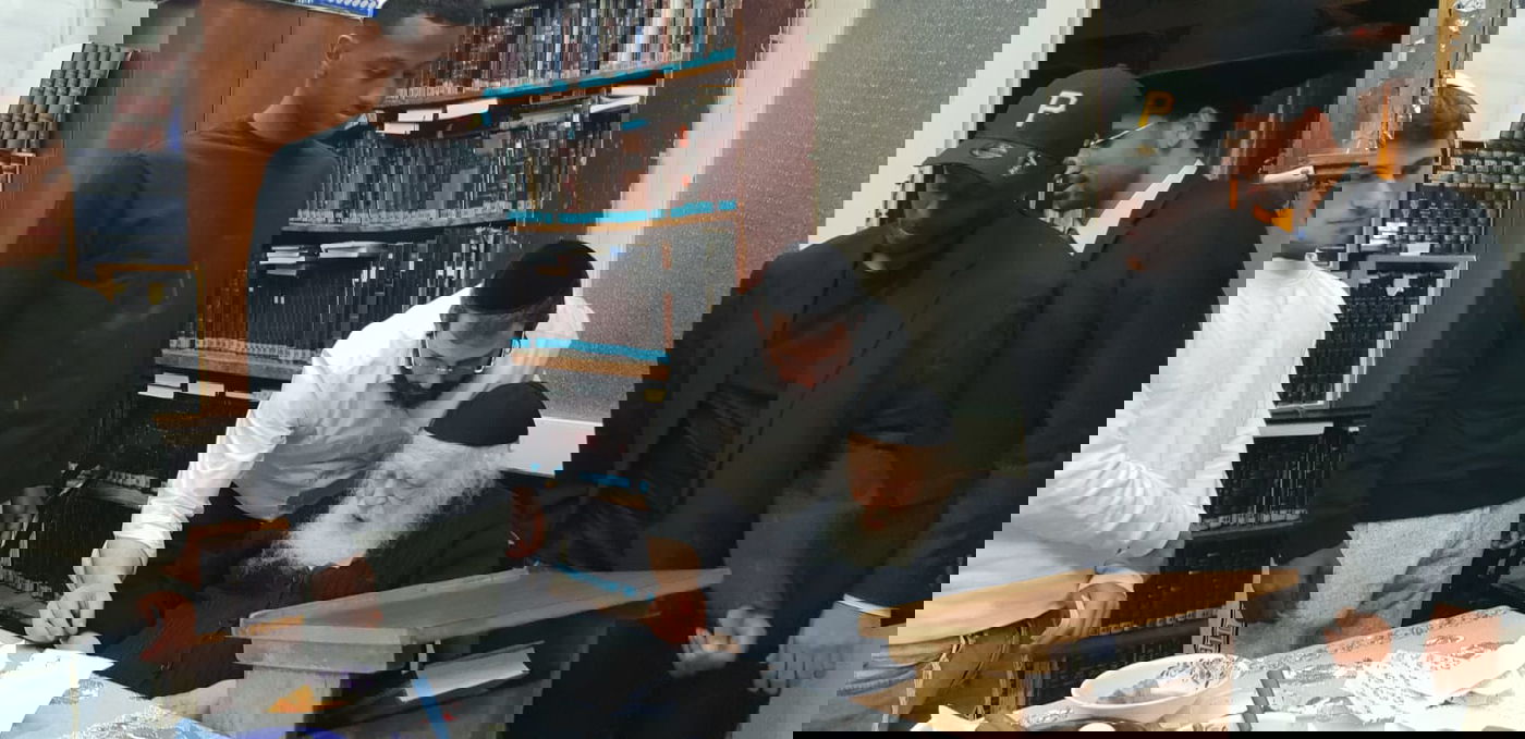 הכדרוגלנים המתקרבים התברכו אצל הגר"ח