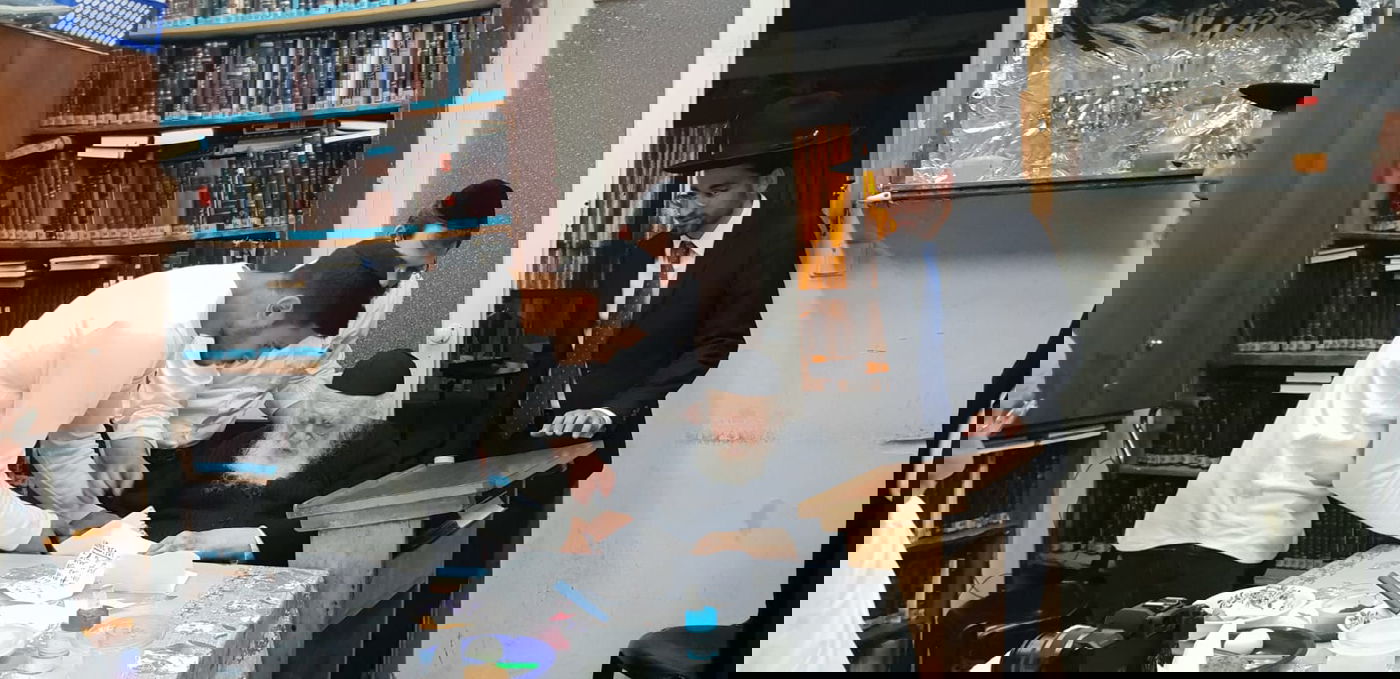 הכדרוגלנים המתקרבים התברכו אצל הגר"ח