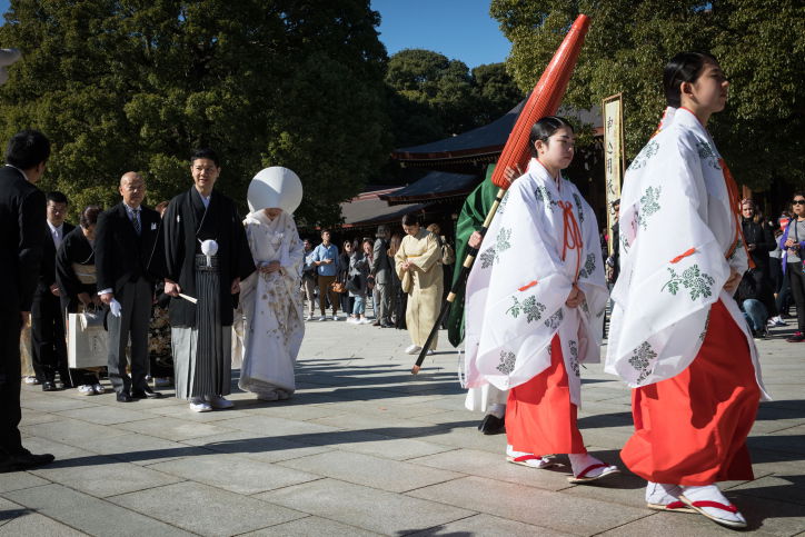 סיור דרך עדשת המצלמה ברחובות טוקיו