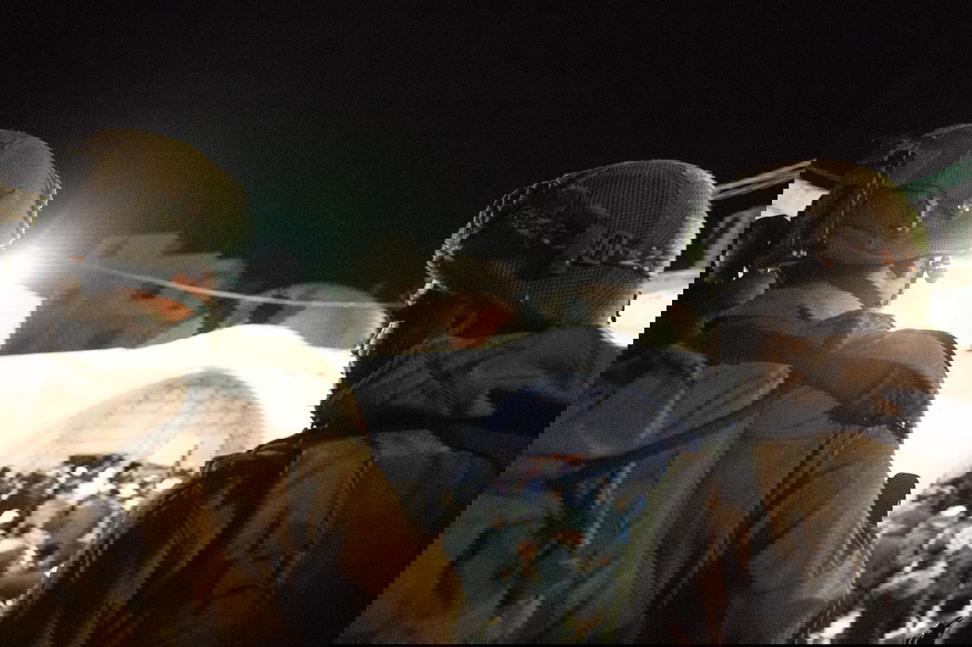 הלילה בשכם: 1,400 מתפללים בקבר יוסף