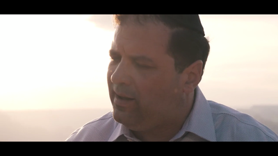 שייע רובינשטיין בסינגל קליפ חדש: לעוף גבוה