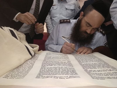 הרב הראשי הגר"ע אלמליח