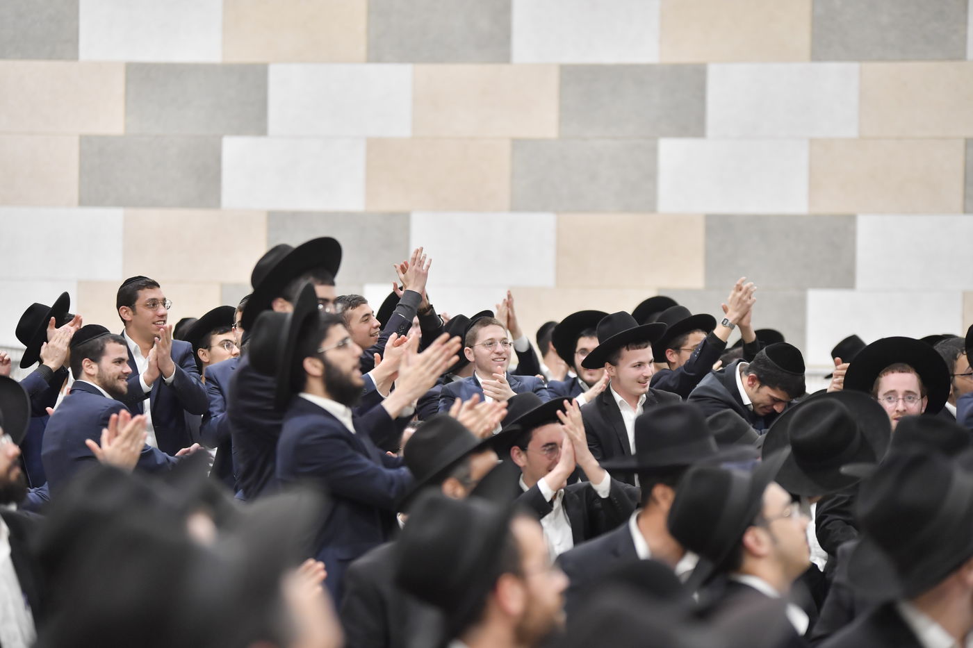 באשדוד סיימו את הש"ס לע"נ הגאון רבי דב צבי קרלנשטיין זצ"ל