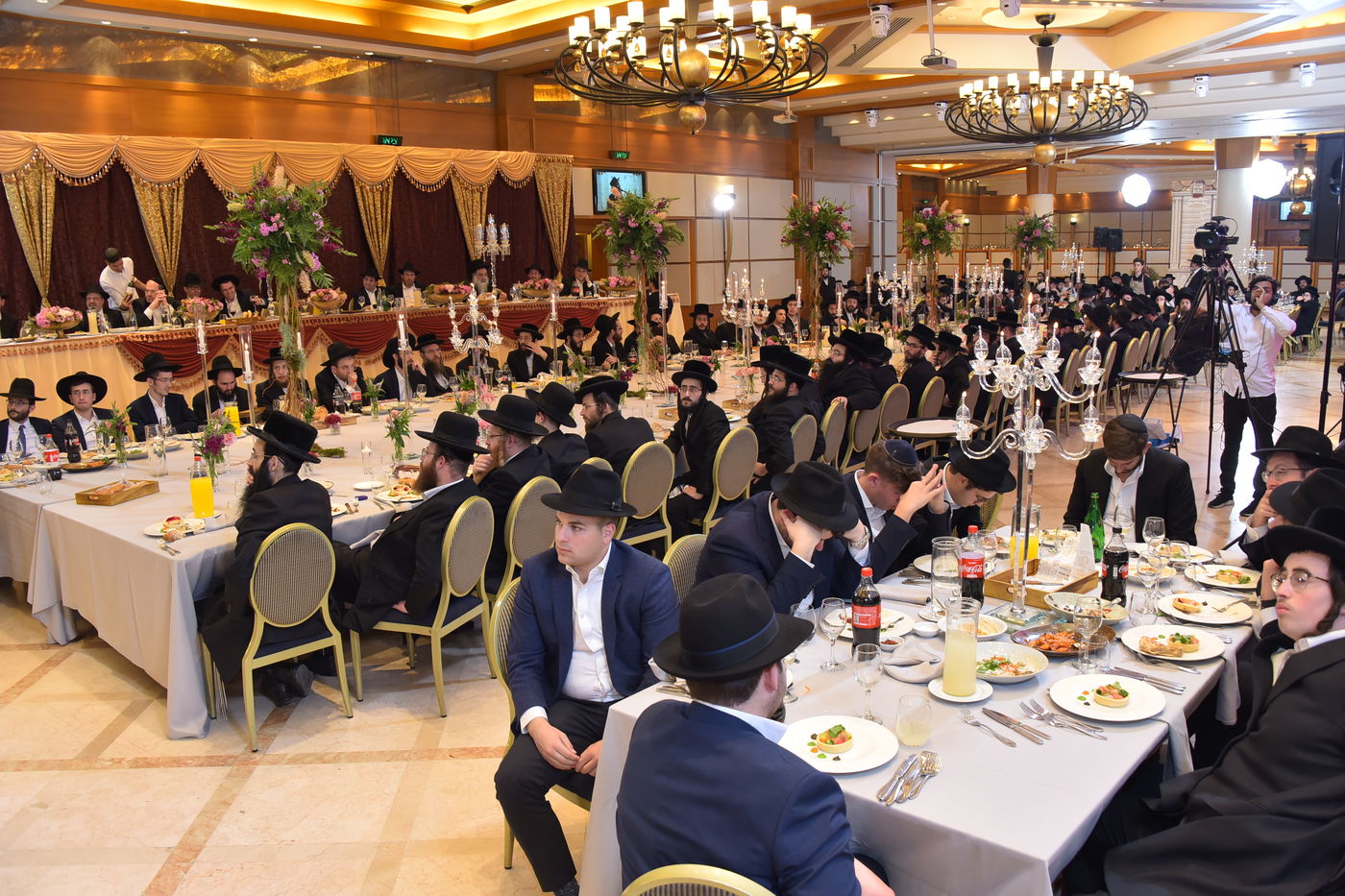 כל הש"ס בע"פ • אברכי ש"ס איד'ן מול 'בית דין' של גדולי תורה