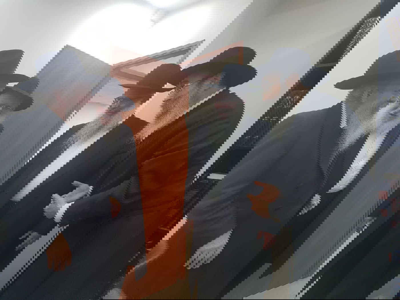 הגוף העליון של חסידות חב"ד מרחיב את שורותיו