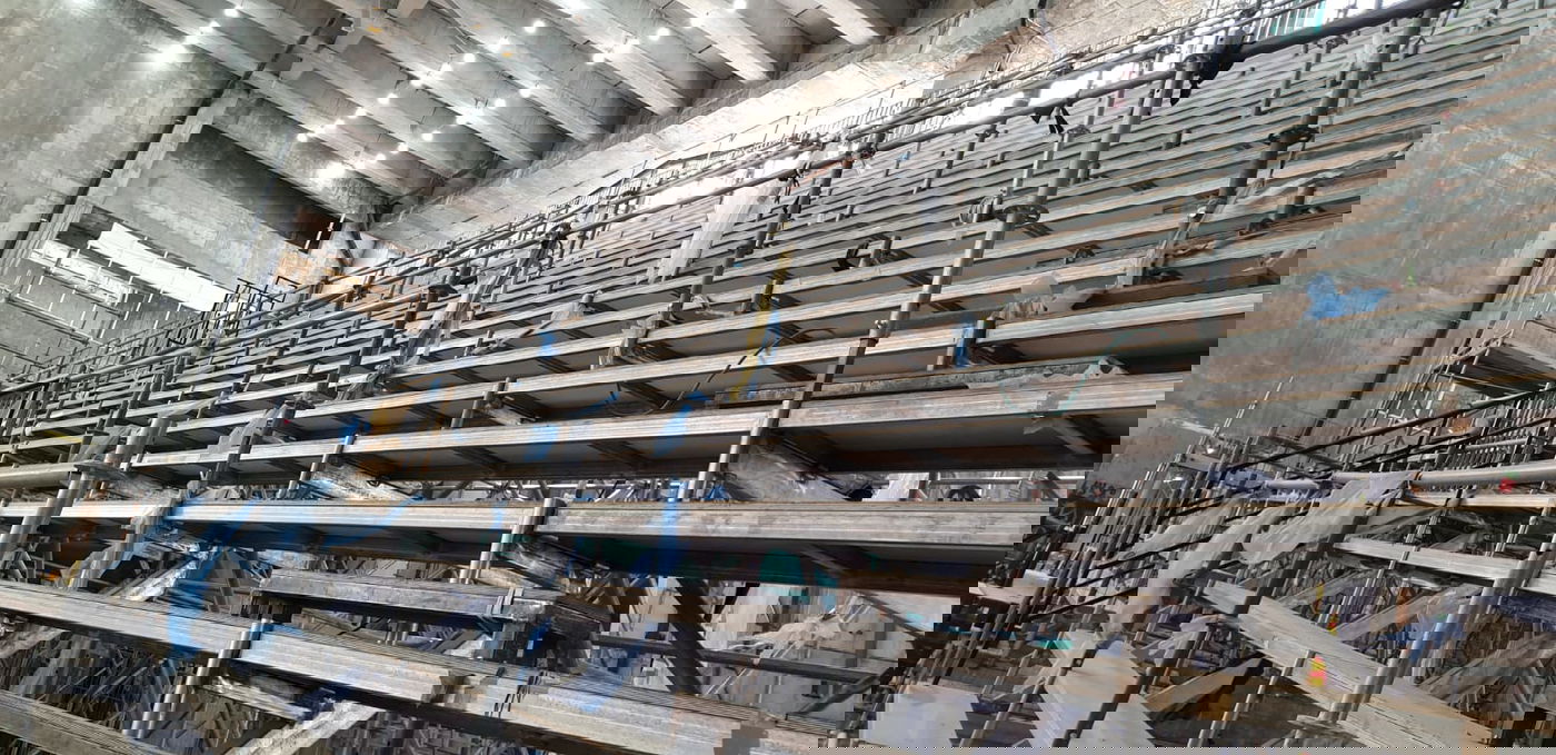 כך נערכים בחסידות גור לחתונה בקור הצפוי