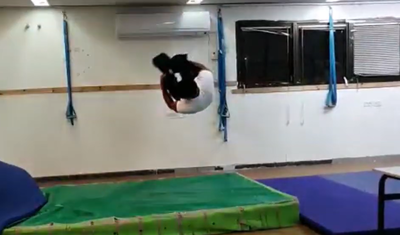 'הנינג'ה החרדי' מלמד אתכם סלטות הצידה