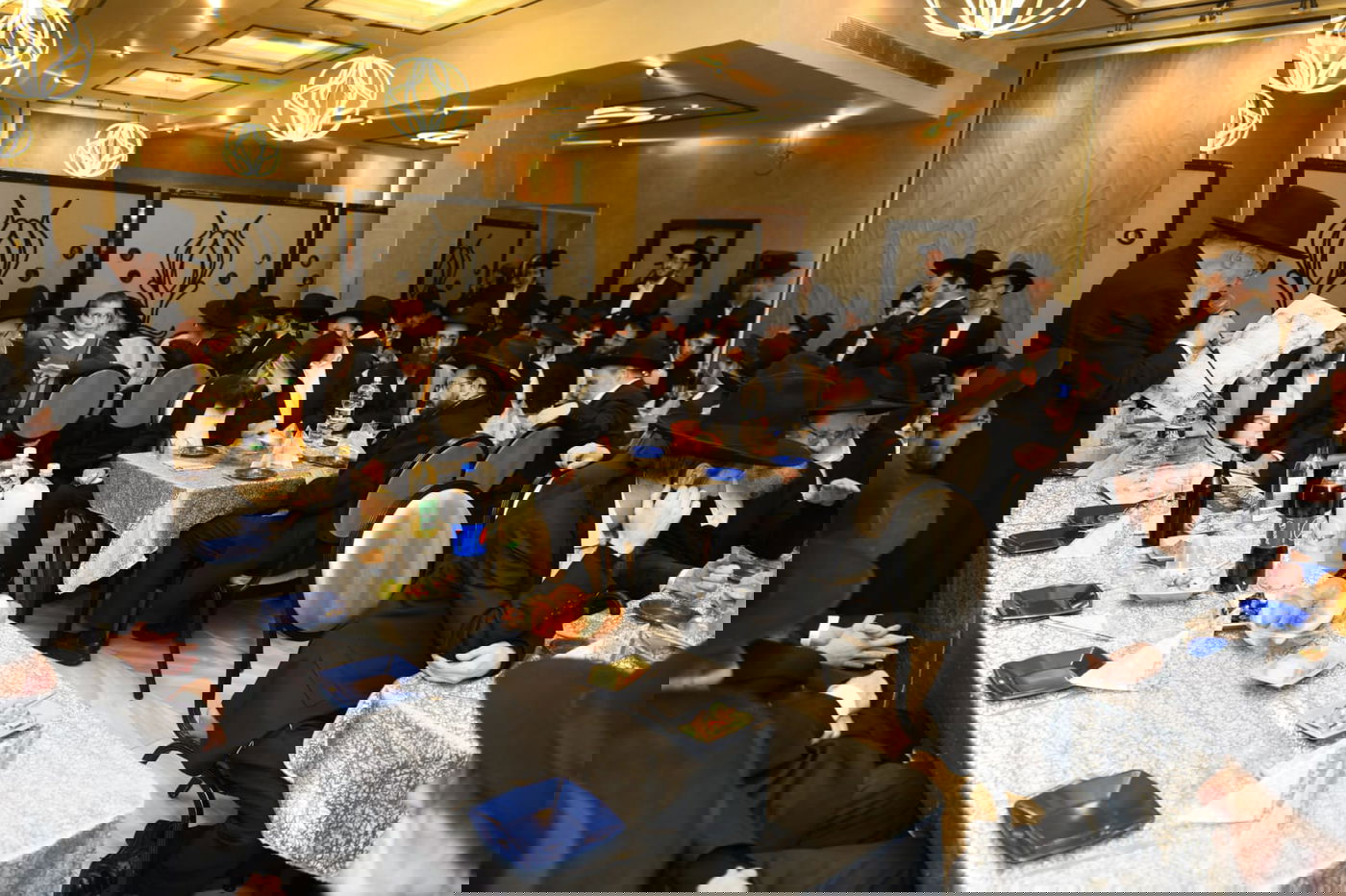 תיעוד: אירוסי נכדת ראש ישיבת סלבודקא, הגאון רבי דב לנדו