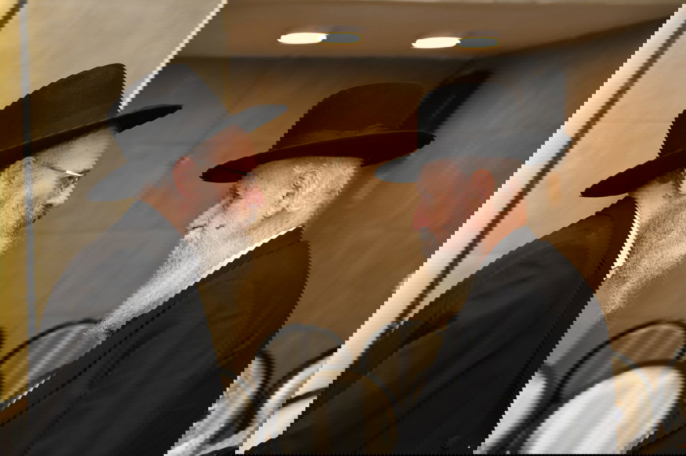 תיעוד: אירוסי נכדת ראש ישיבת סלבודקא, הגאון רבי דב לנדו