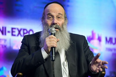 ראש עיריית בני ברק אברהם רובינשטיין